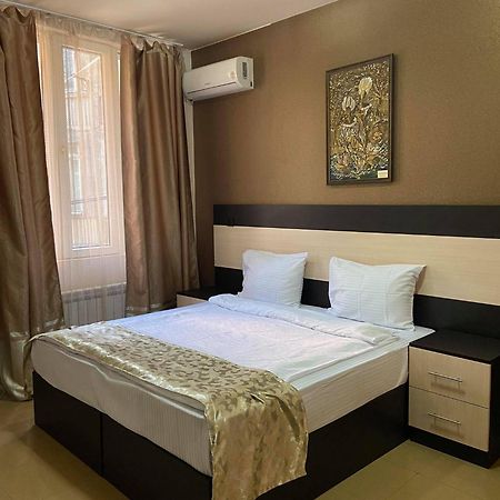 Hotel Premium Armenia Jereván Kültér fotó