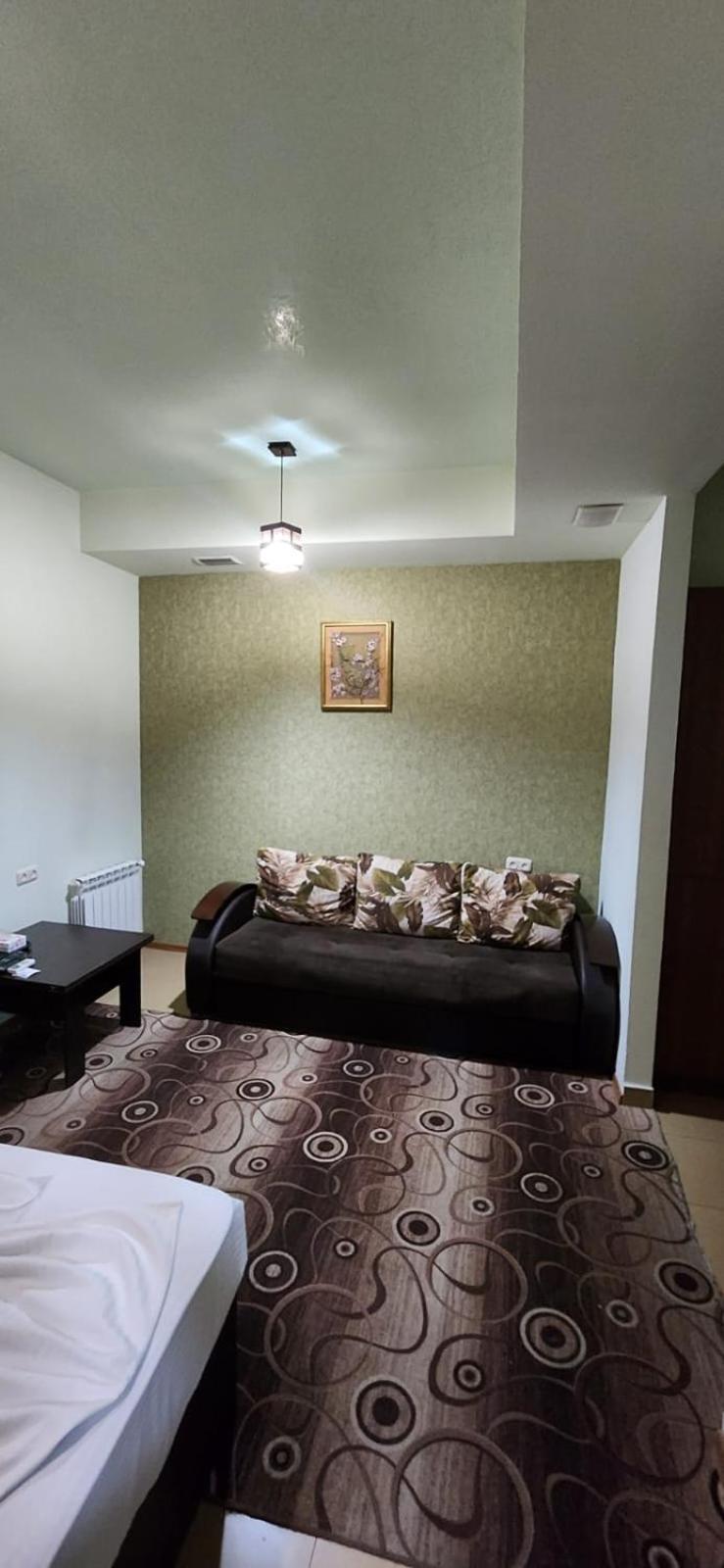 Hotel Premium Armenia Jereván Kültér fotó