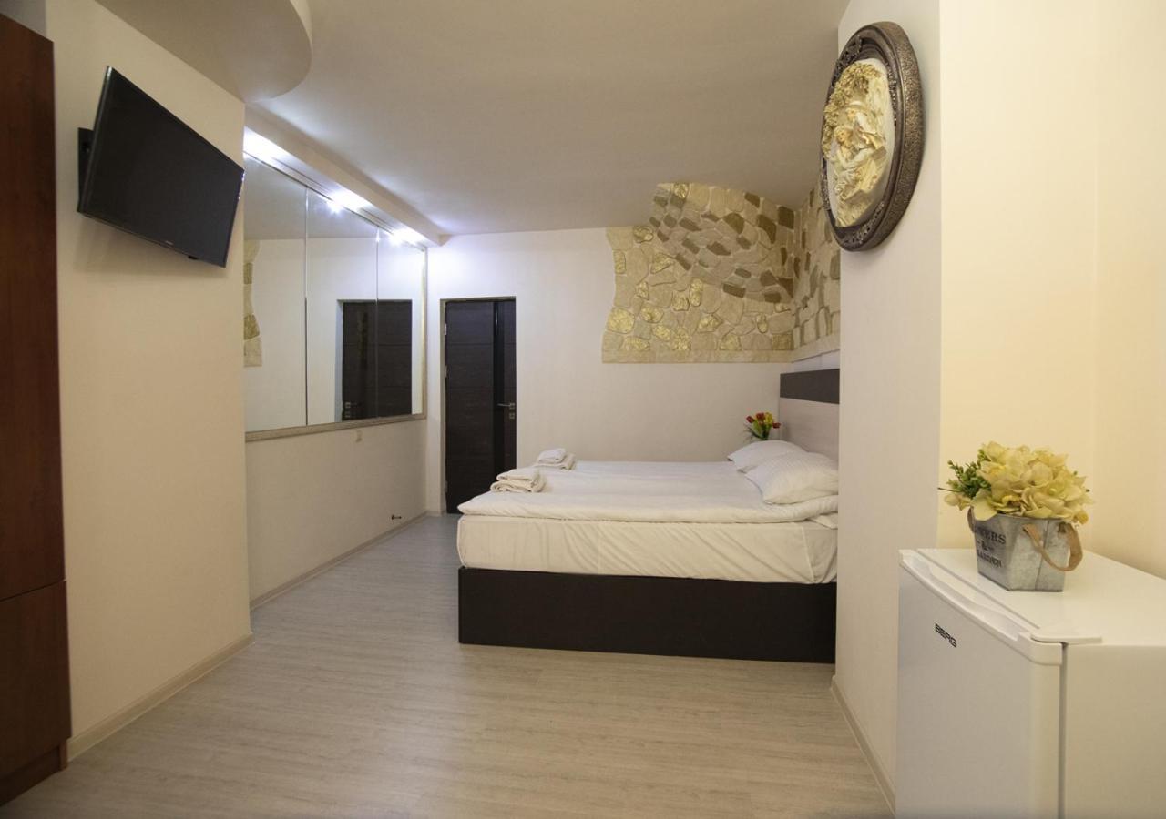 Hotel Premium Armenia Jereván Kültér fotó